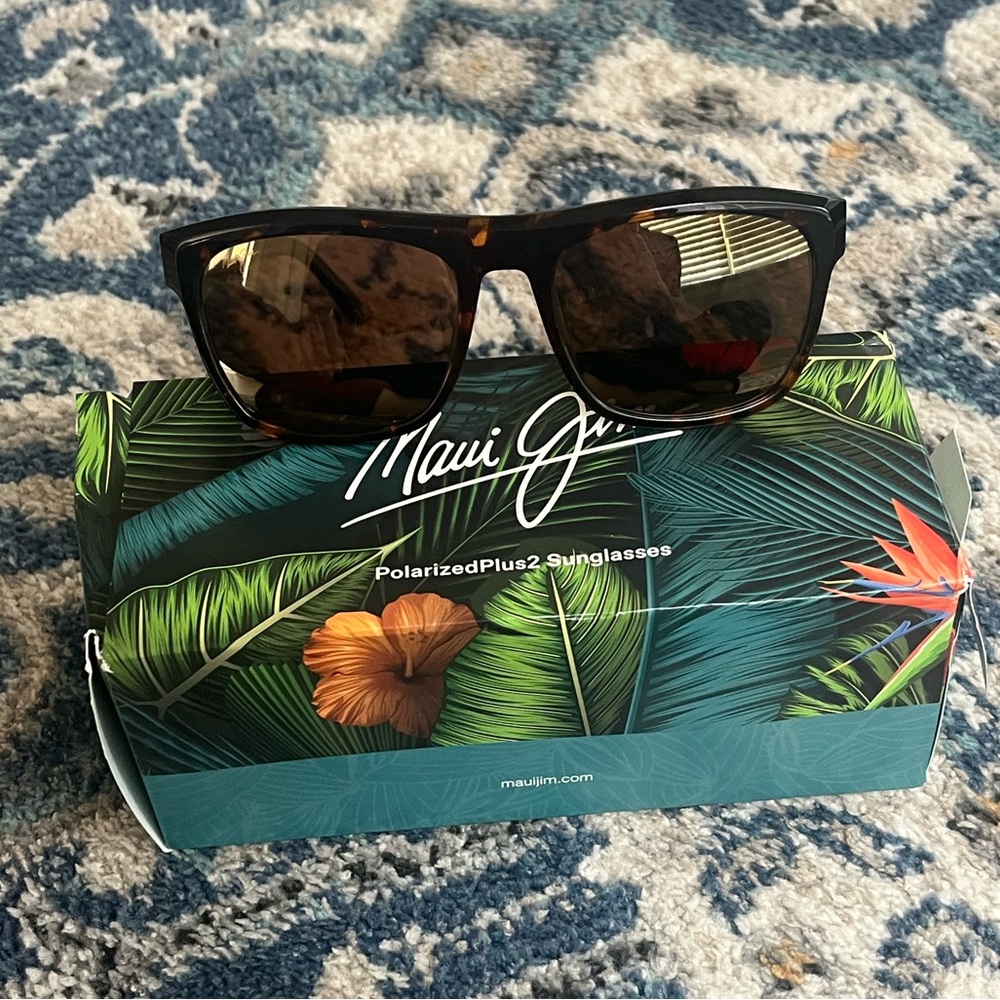 New, never worn Maui Jim sunglasses (unisex).